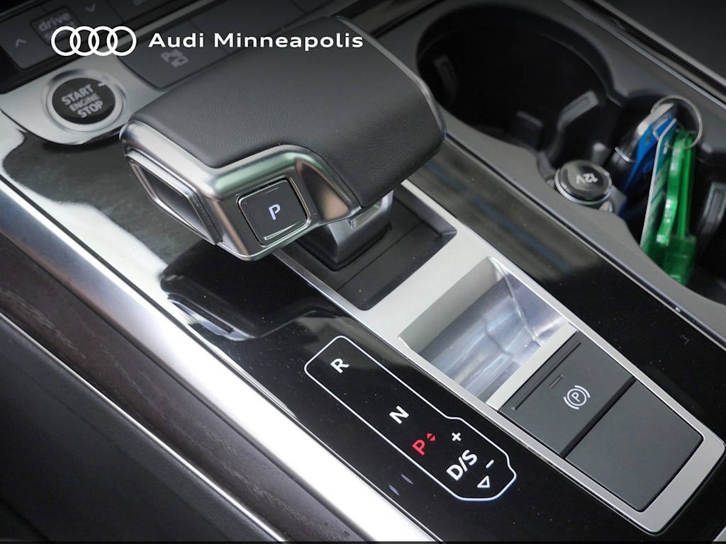Thumbnail: 2023 Audi Q7 - 25