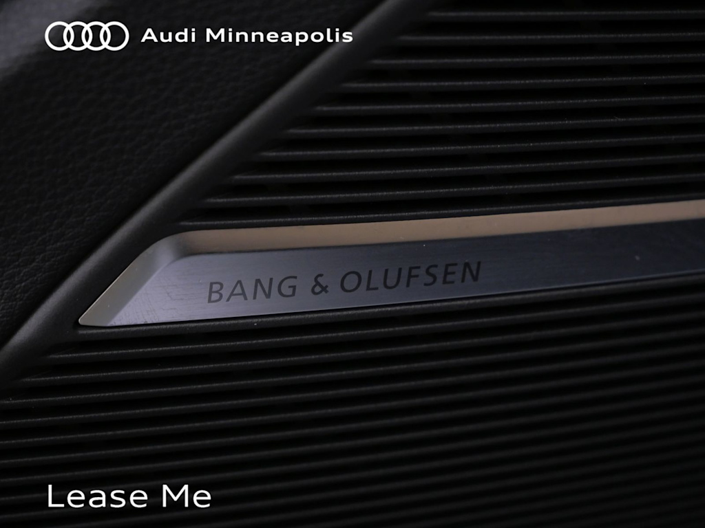 Thumbnail: 2026 Audi Q7 - 7