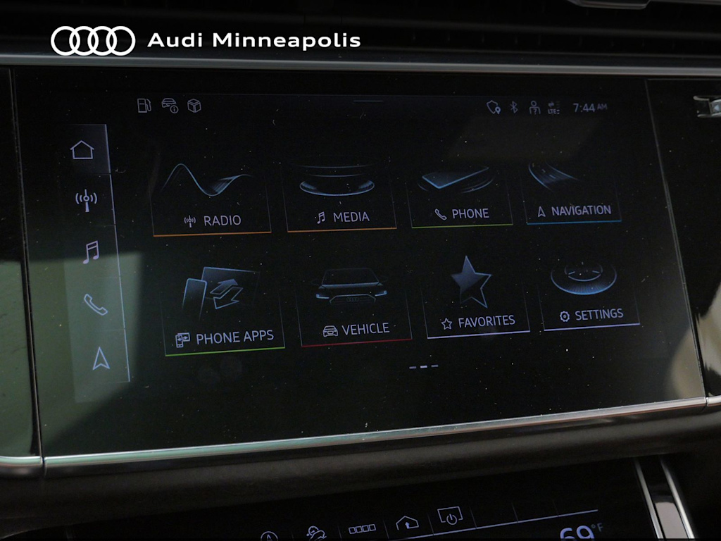 Thumbnail: 2023 Audi Q7 - 9