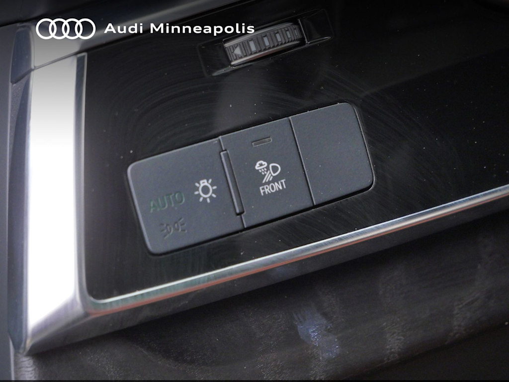 Thumbnail: 2023 Audi Q7 - 19