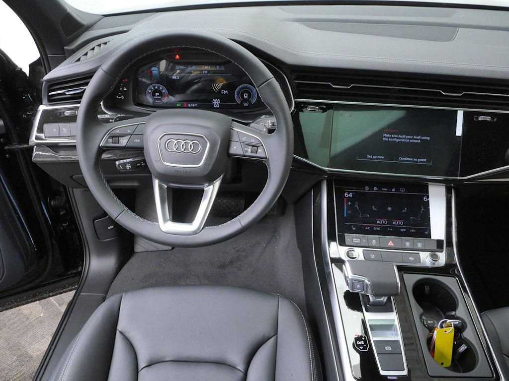 Thumbnail: 2026 Audi Q7 - 2