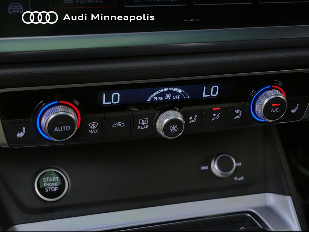 Thumbnail: 2023 Audi Q3 - 23