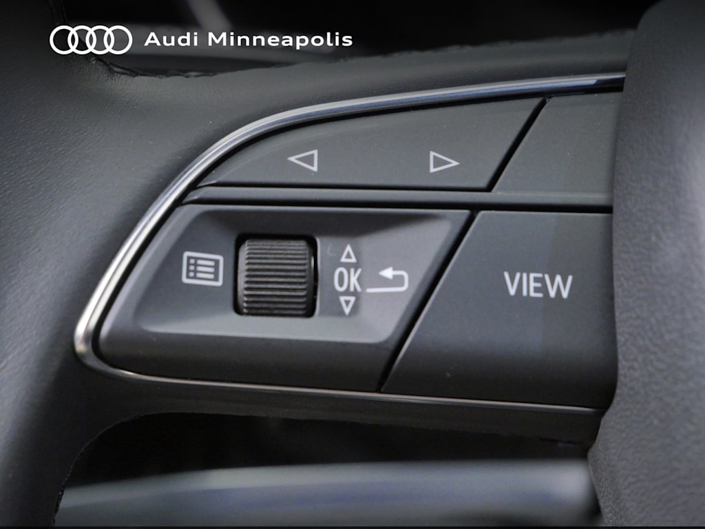 Thumbnail: 2023 Audi Q3 - 21