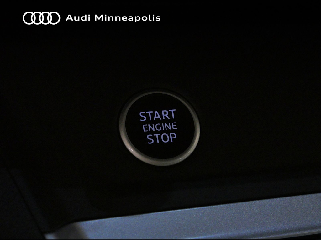 Thumbnail: 2023 Audi Q3 - 25