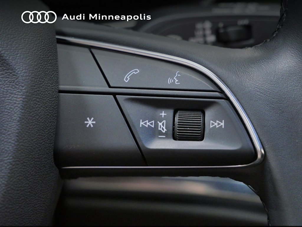 Thumbnail: 2023 Audi Q3 - 22
