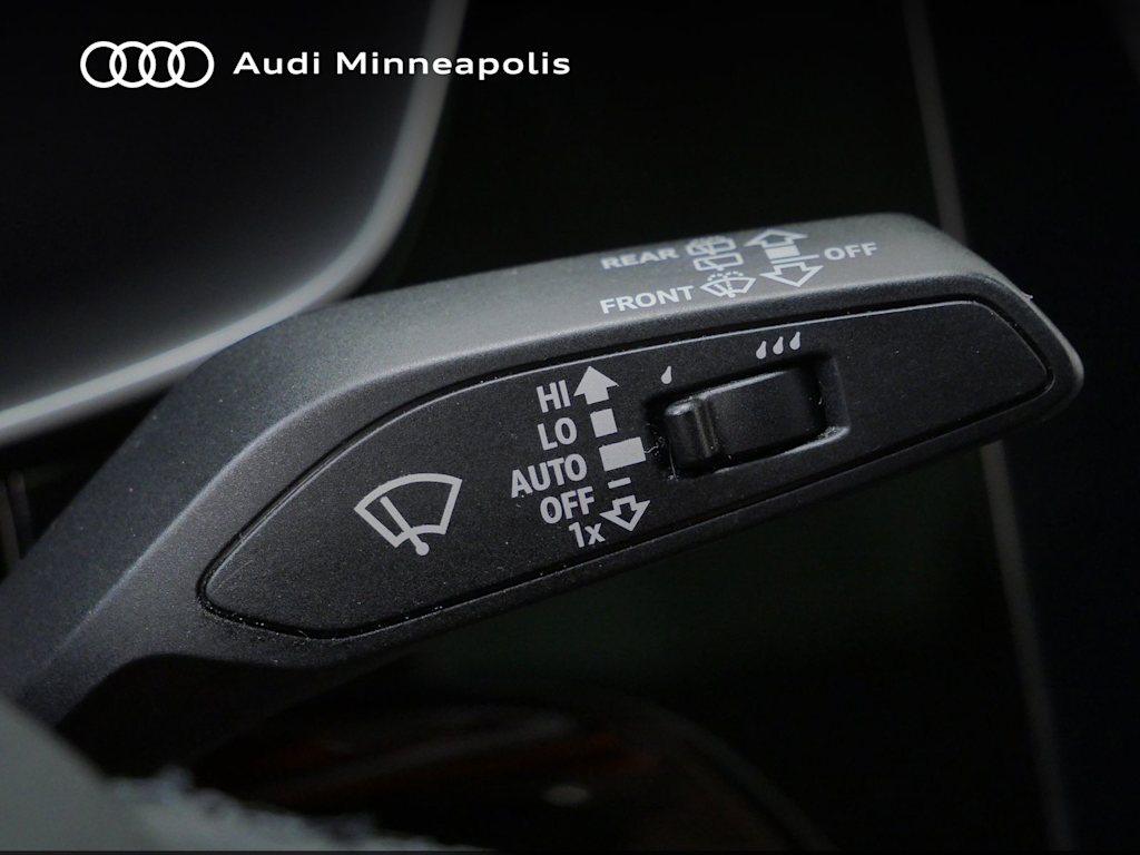 Thumbnail: 2021 Audi Q3 - 22