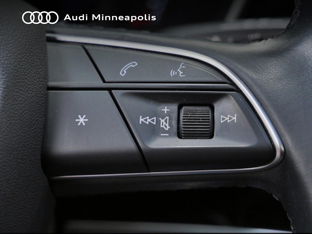 Thumbnail: 2021 Audi Q3 - 20