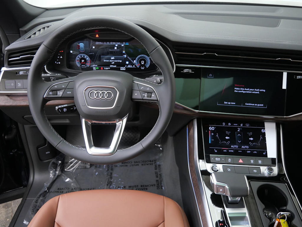 Thumbnail: 2026 Audi Q8 - 6