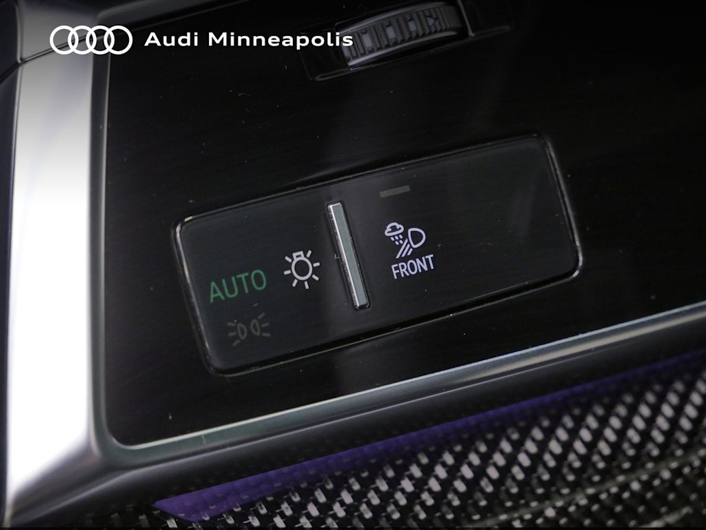 Thumbnail: 2023 Audi SQ8 - 10