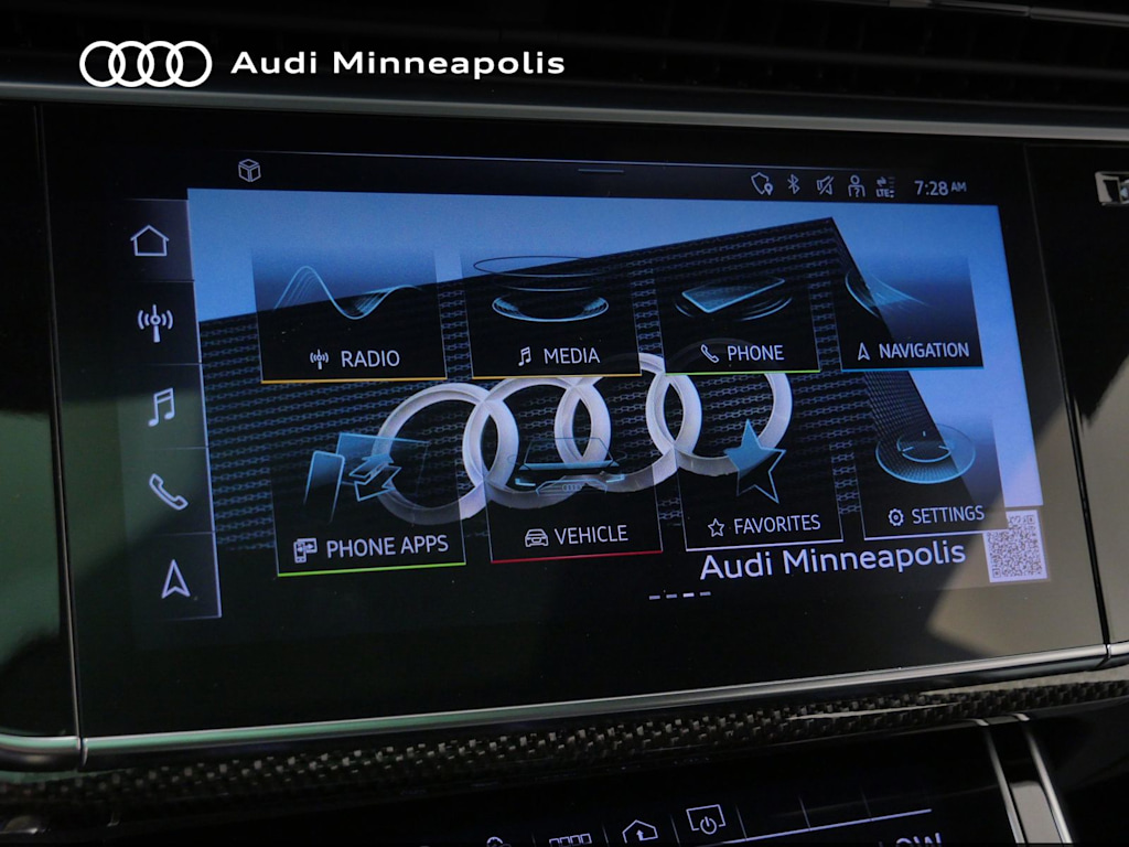 Thumbnail: 2023 Audi SQ8 - 22