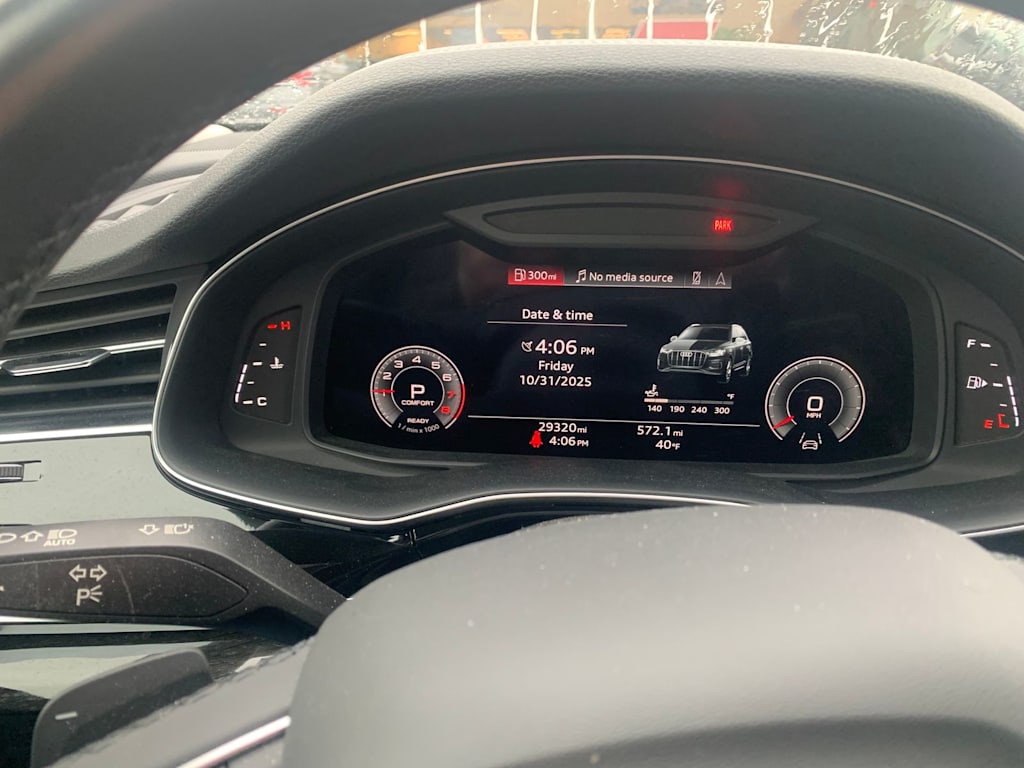 Thumbnail: 2023 Audi Q7 - 4