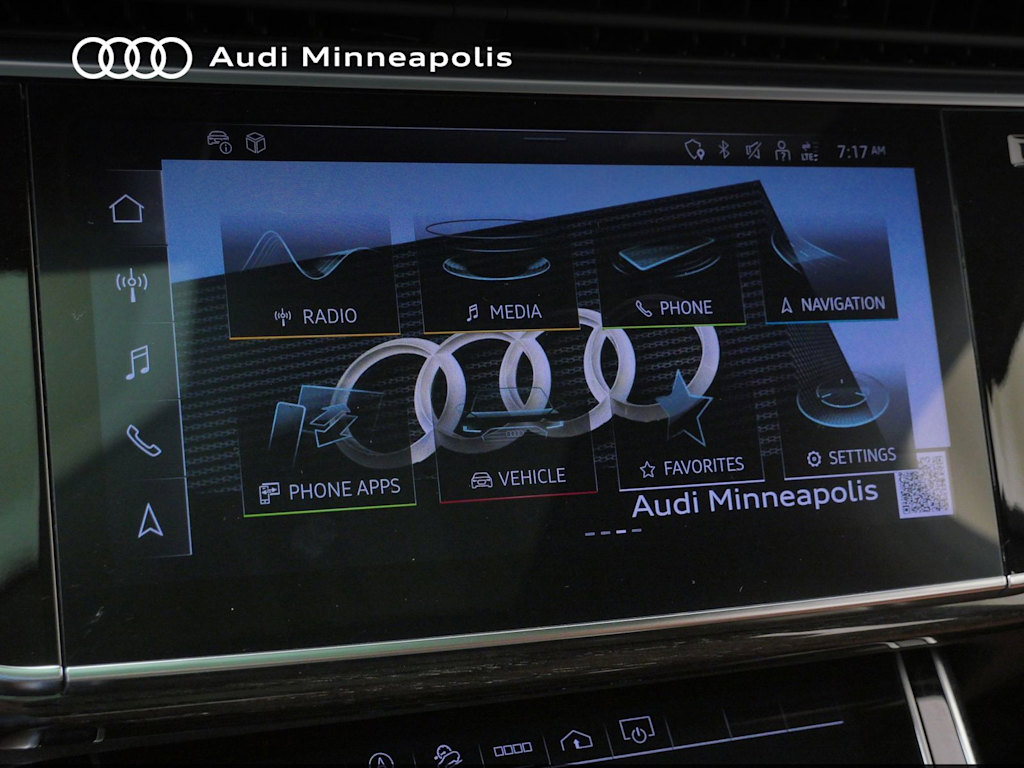 Thumbnail: 2023 Audi Q7 - 23