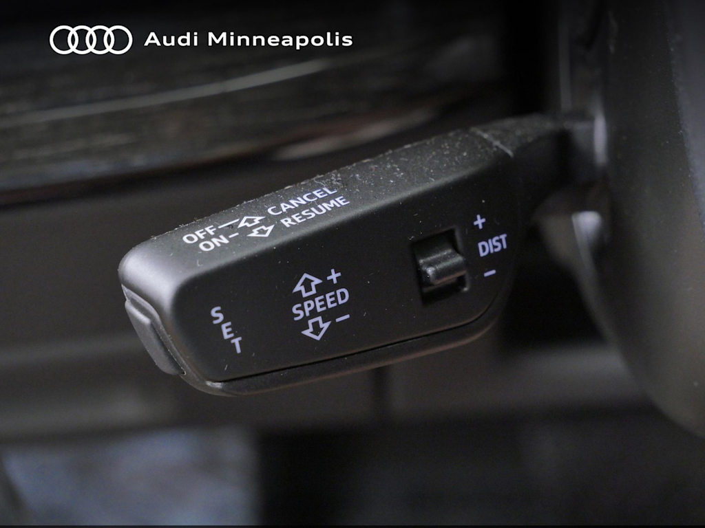 Thumbnail: 2023 Audi Q7 - 22