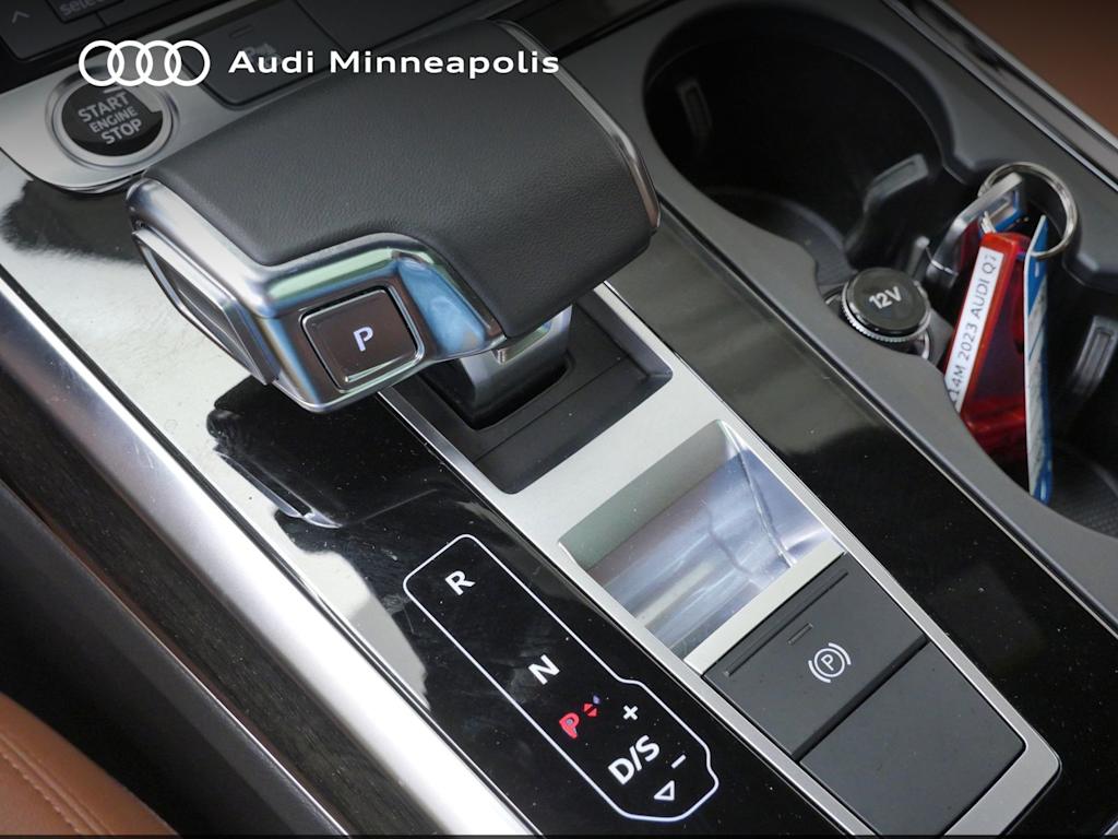 Thumbnail: 2023 Audi Q7 - 11