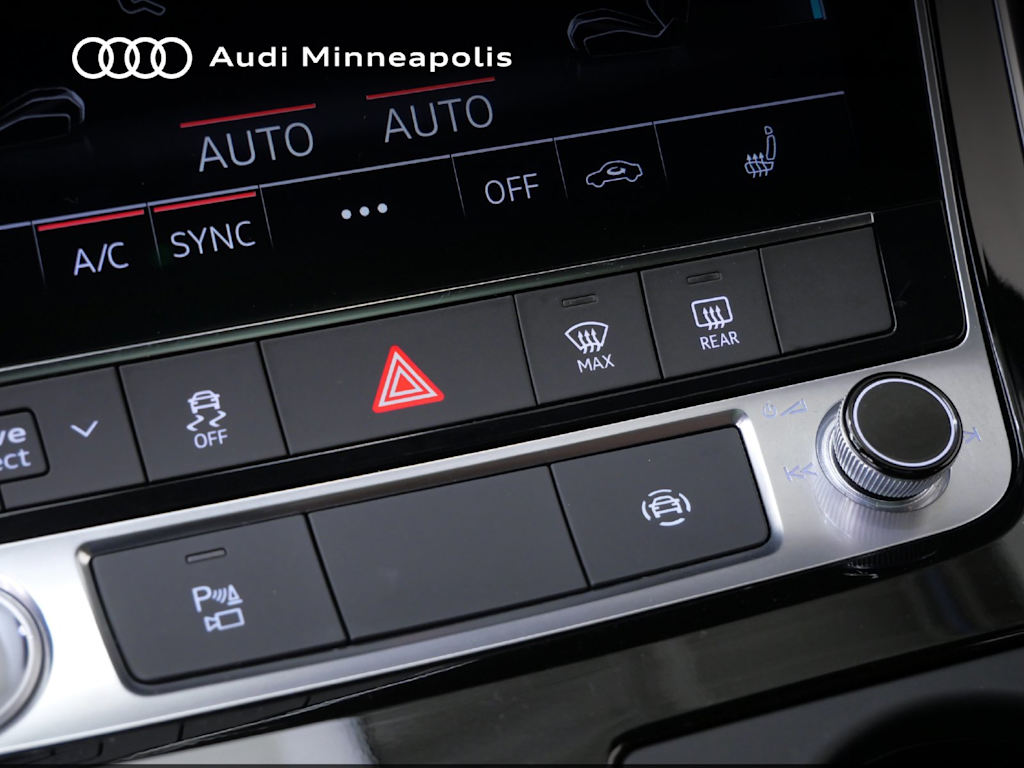 Thumbnail: 2023 Audi Q7 - 26