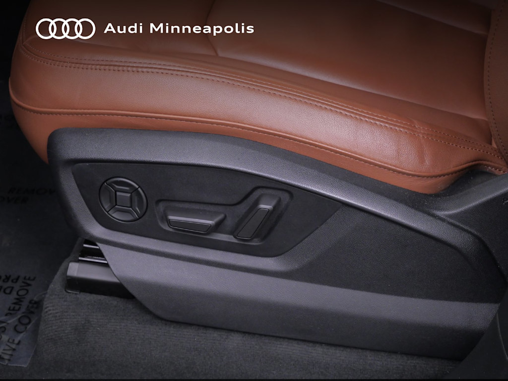 Thumbnail: 2023 Audi Q7 - 16
