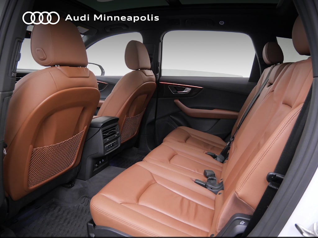 Thumbnail: 2023 Audi Q7 - 8