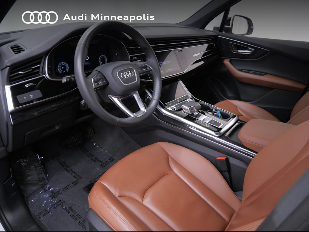 Thumbnail: 2023 Audi Q7 - 2