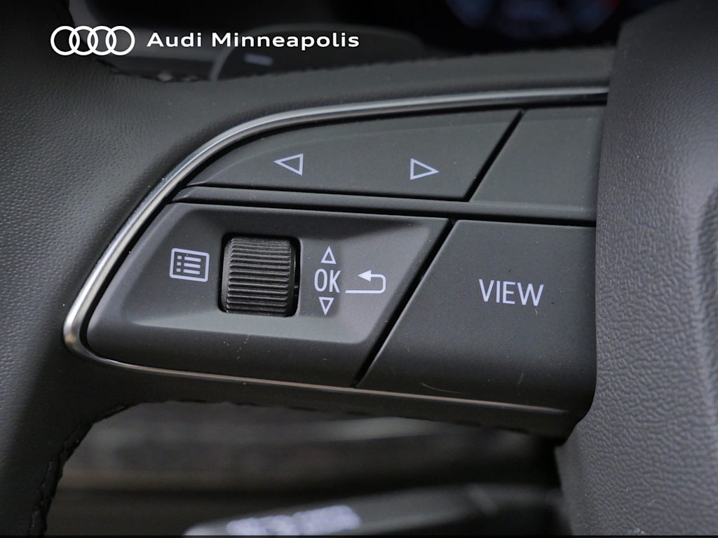 Thumbnail: 2023 Audi Q7 - 19