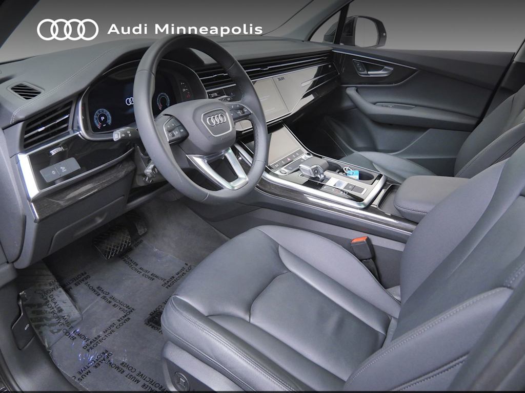 Thumbnail: 2023 Audi Q7 - 8