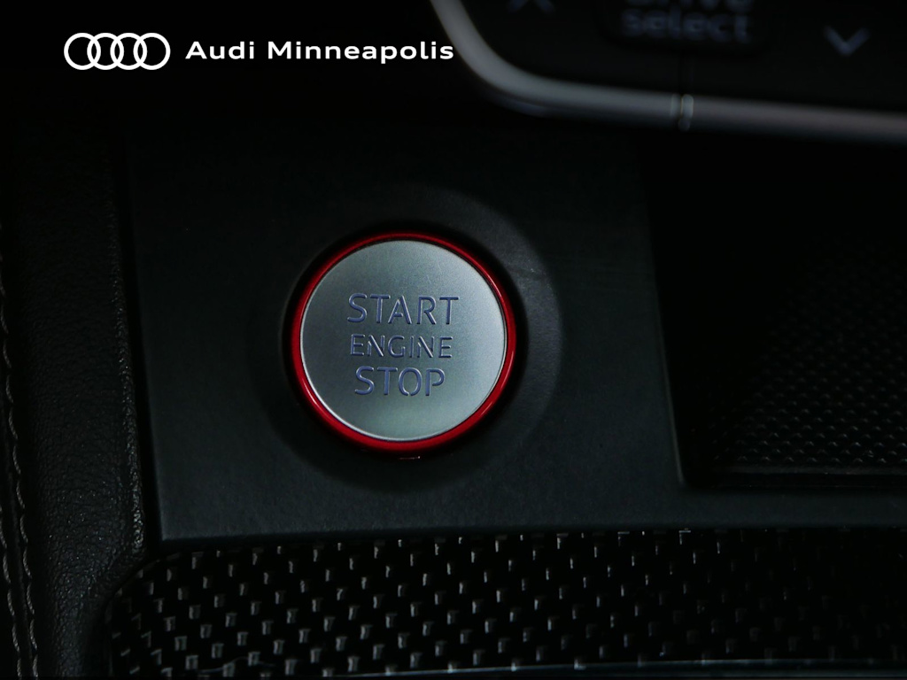 Thumbnail: 2020 Audi SQ5 - 27