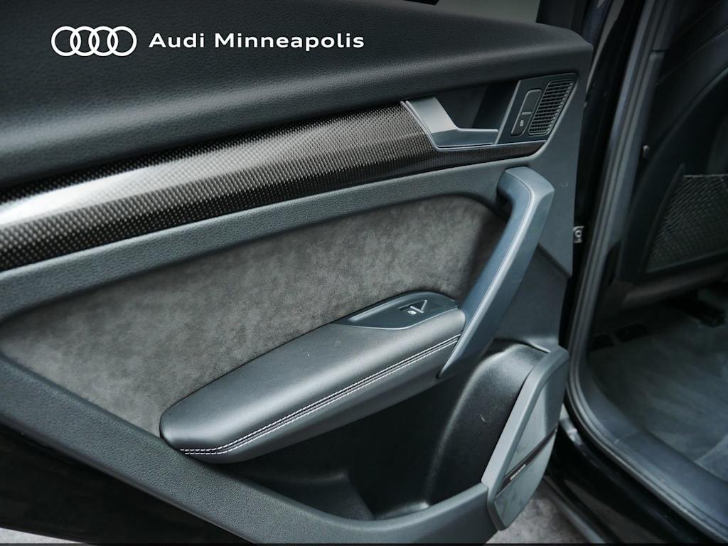 Thumbnail: 2020 Audi SQ5 - 19