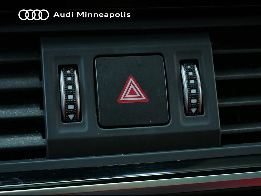 2022 Audi SQ5 Premium Plus 9