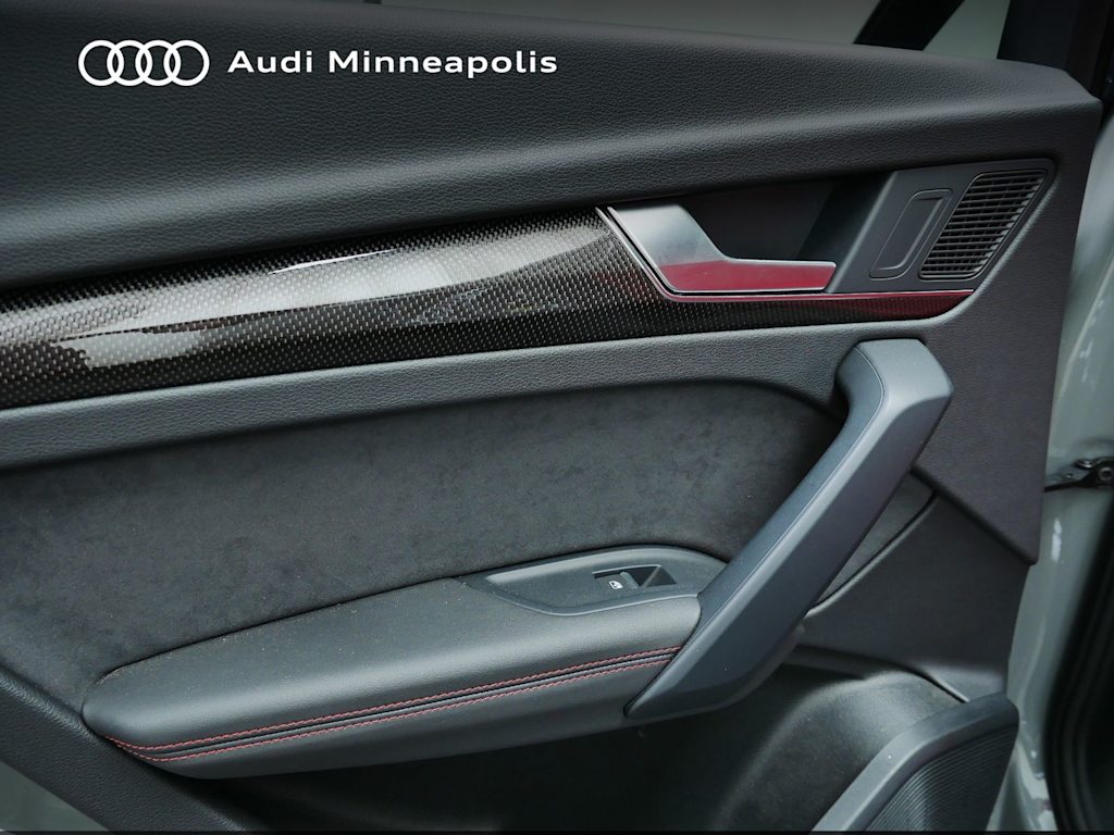 2022 Audi SQ5 Premium Plus 18
