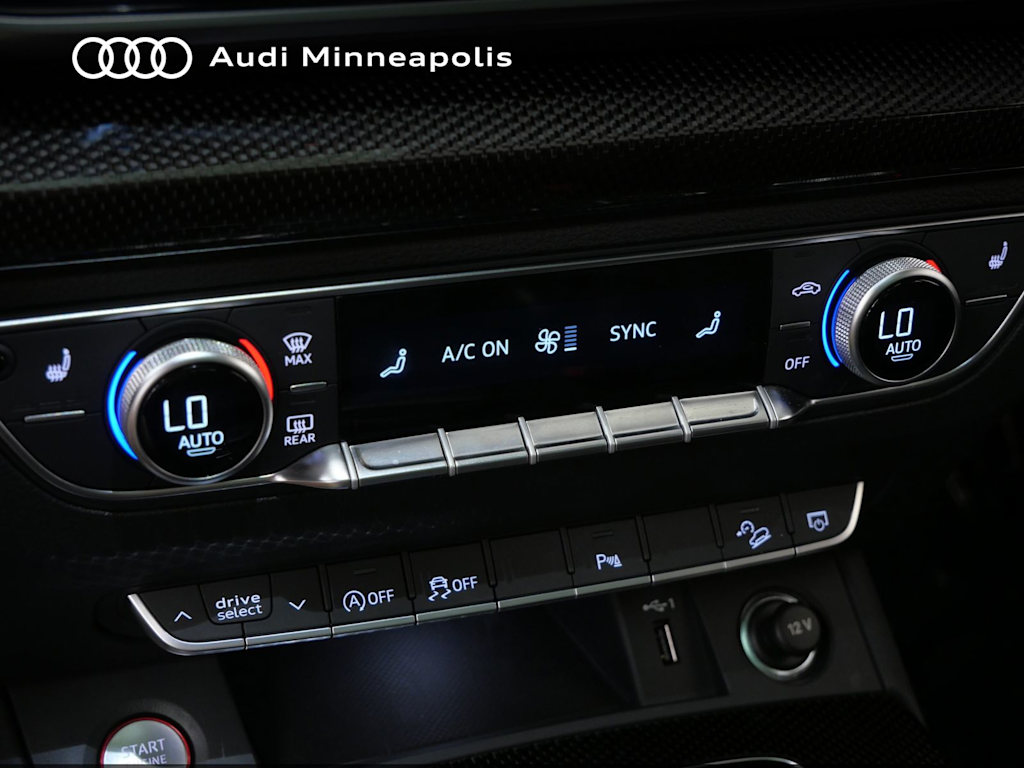 Thumbnail: 2023 Audi SQ5 - 23