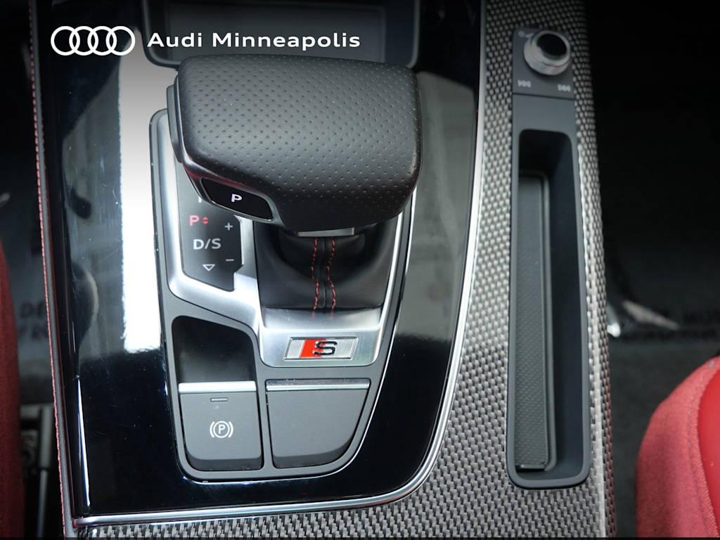 Thumbnail: 2023 Audi SQ5 - 10