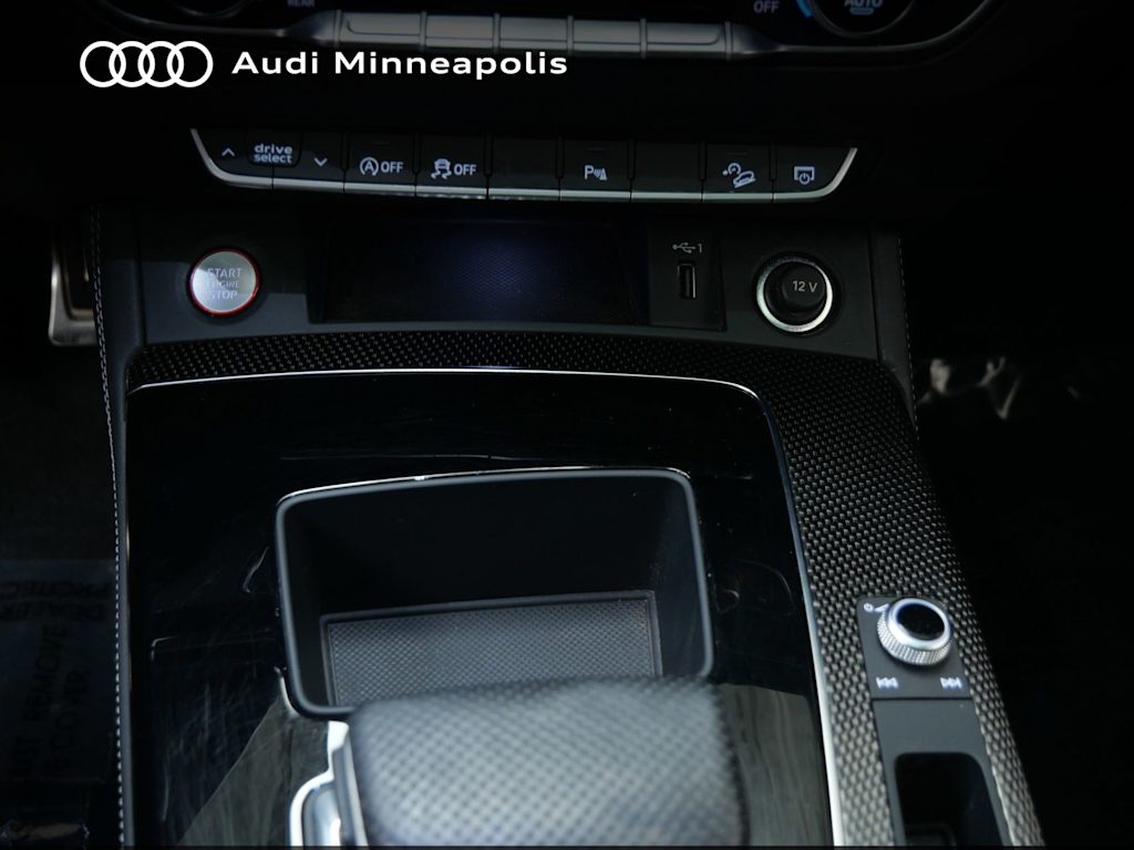 Thumbnail: 2021 Audi SQ5 - 20