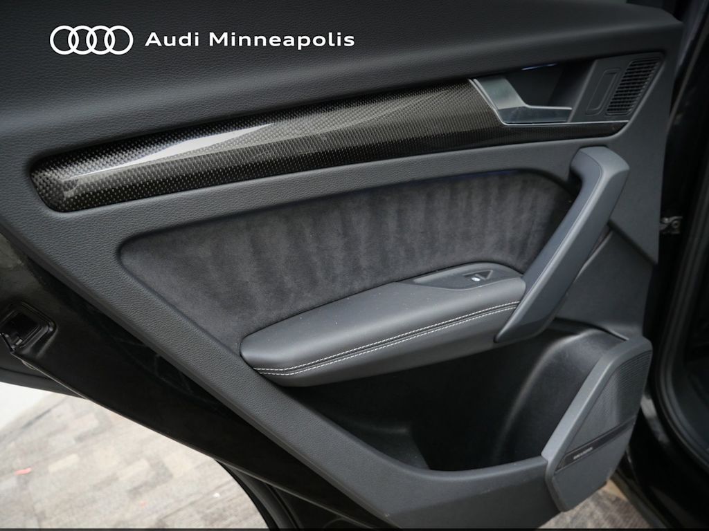 Thumbnail: 2021 Audi SQ5 - 18