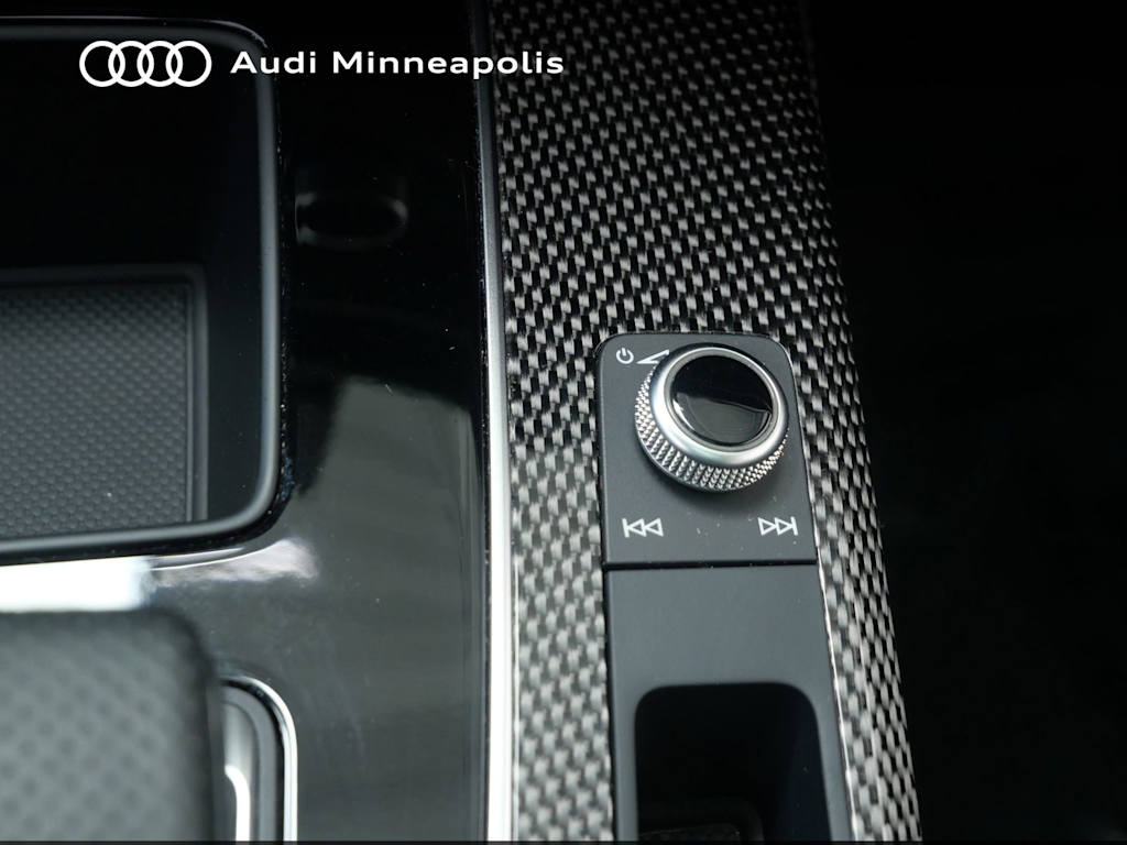 Thumbnail: 2023 Audi SQ5 - 23