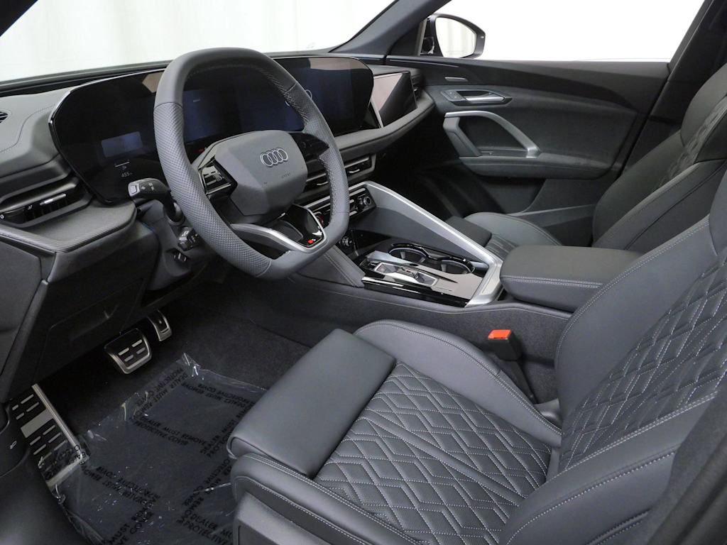 Thumbnail: 2026 Audi SQ5 - 6