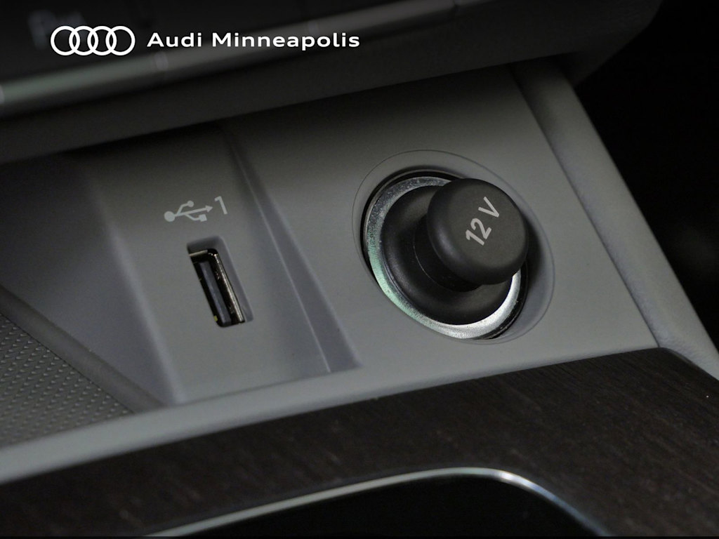 Thumbnail: 2023 Audi Q5 - 26