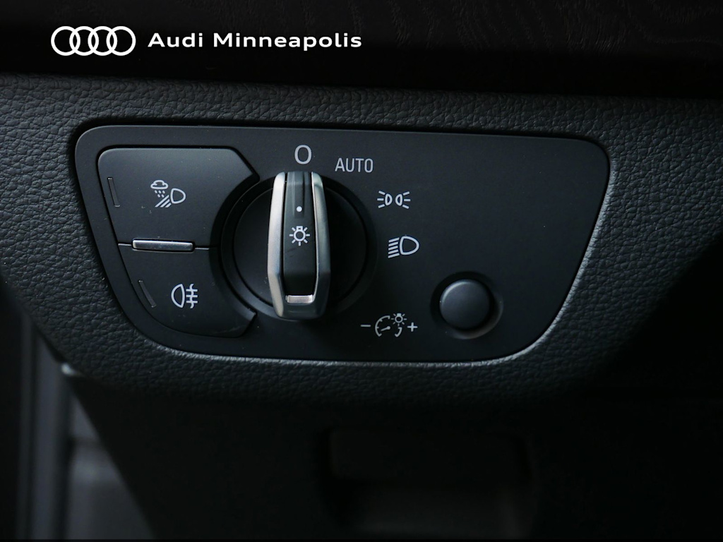 Thumbnail: 2019 Audi Q5 - 21