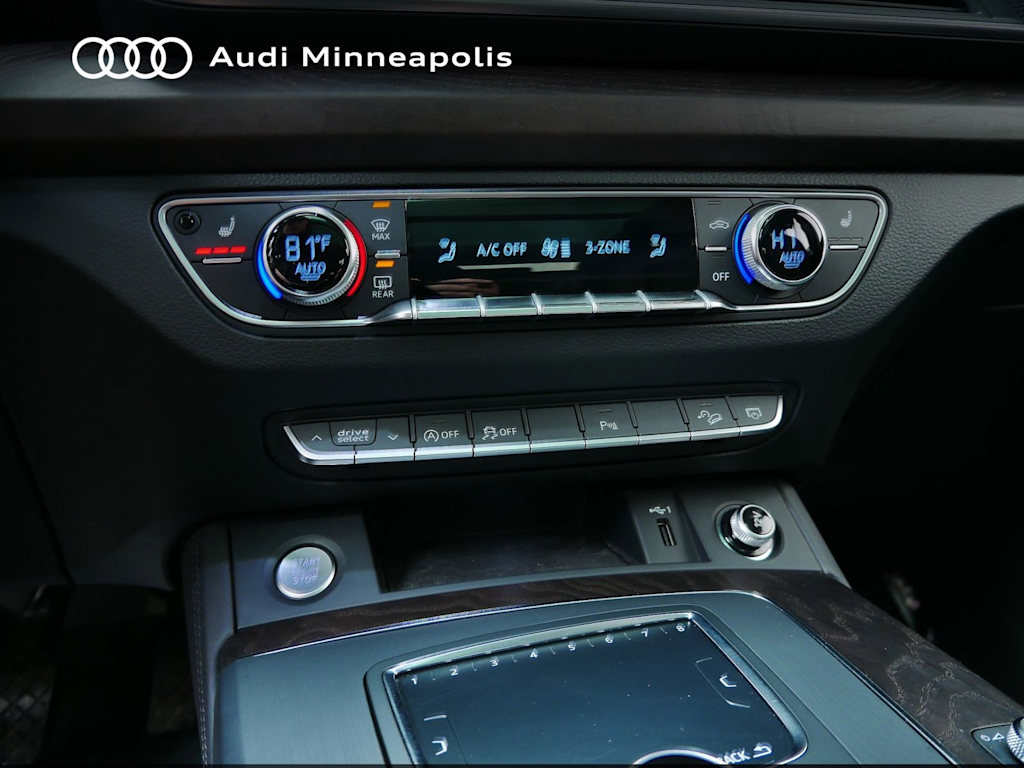 Thumbnail: 2019 Audi Q5 - 26