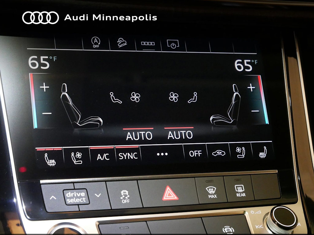 Thumbnail: 2025 Audi Q8 - 23