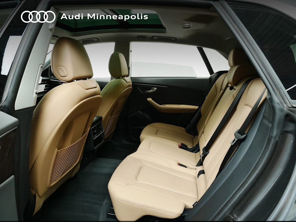 Thumbnail: 2025 Audi Q8 - 8