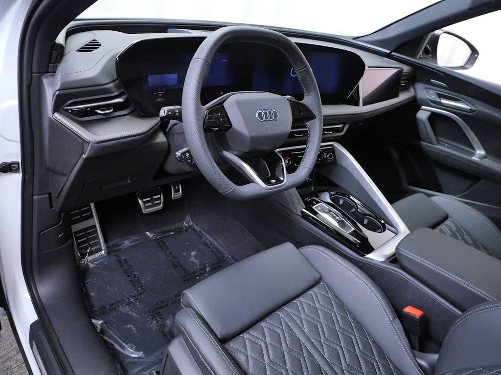 Thumbnail: 2026 Audi SQ5 - 2