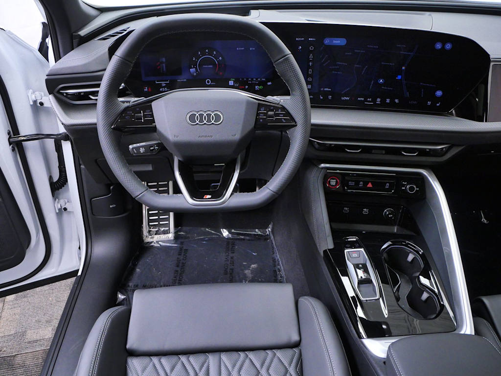 Thumbnail: 2026 Audi SQ5 - 7