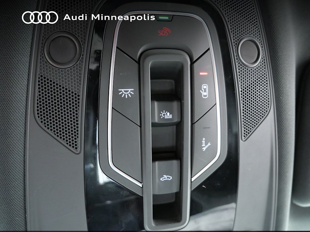 Thumbnail: 2024 Audi Q8 e-tron - 24