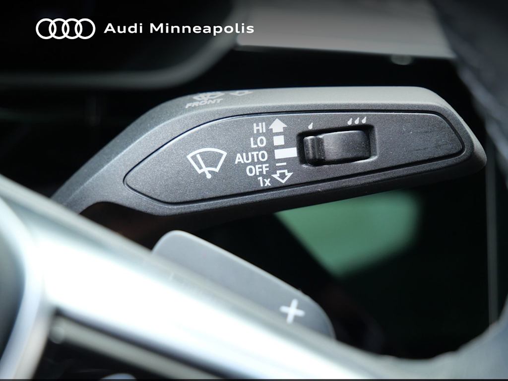 Thumbnail: 2024 Audi Q8 e-tron - 22