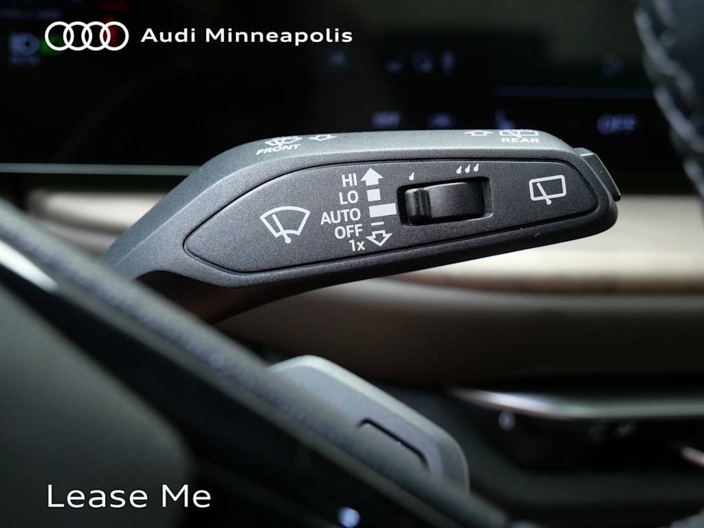 Thumbnail: 2025 Audi Q5 - 7