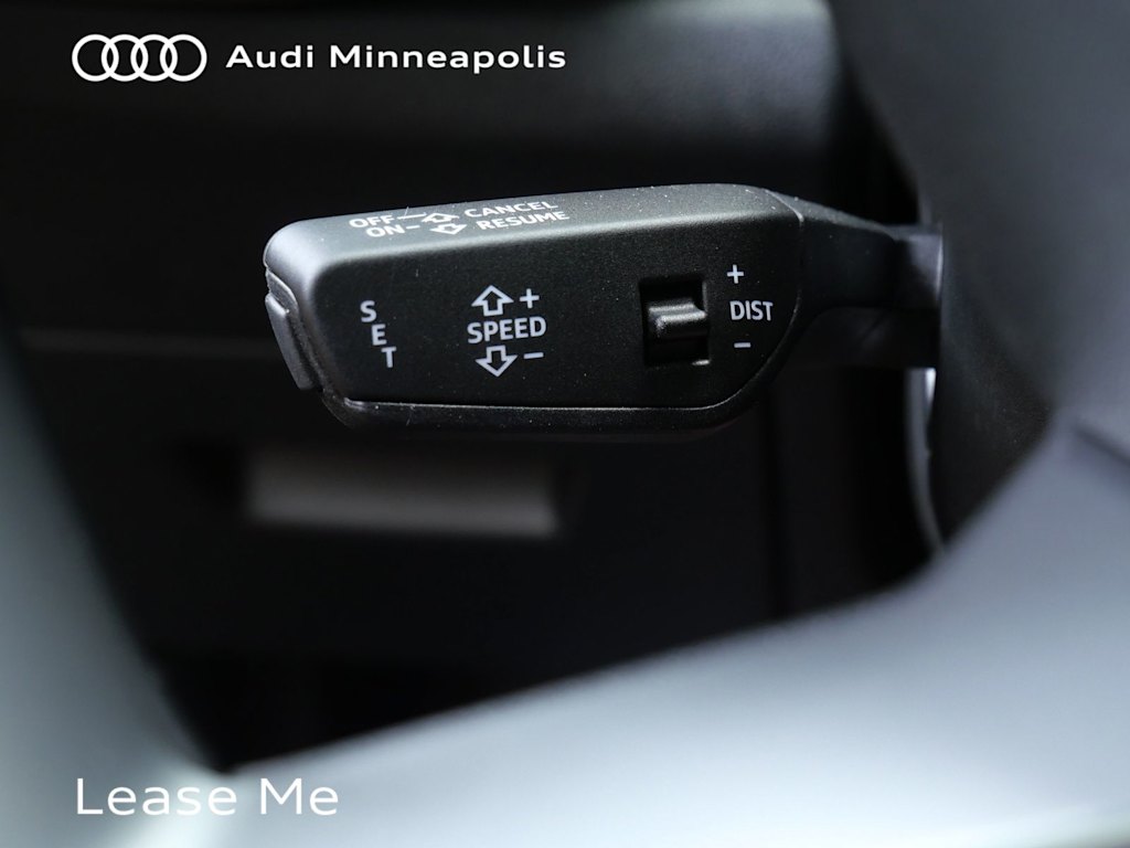 Thumbnail: 2025 Audi Q5 - 22