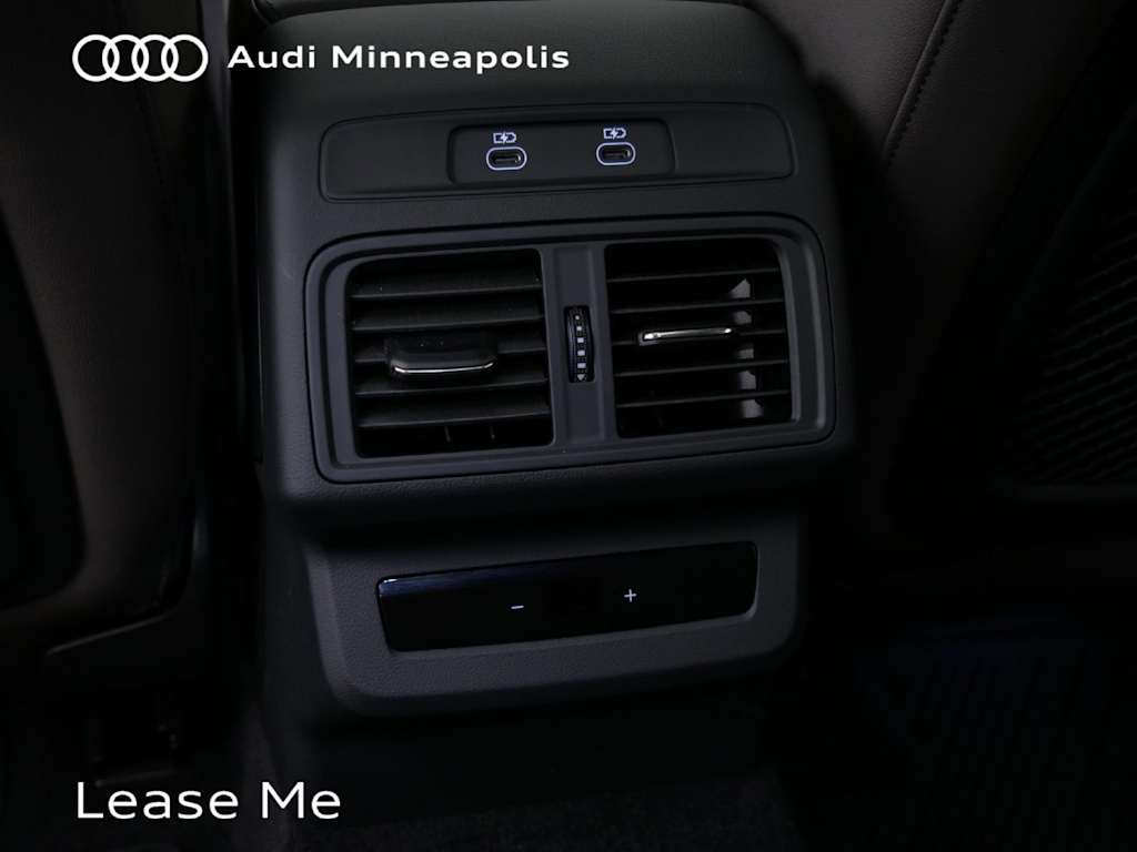 Thumbnail: 2025 Audi Q5 - 20