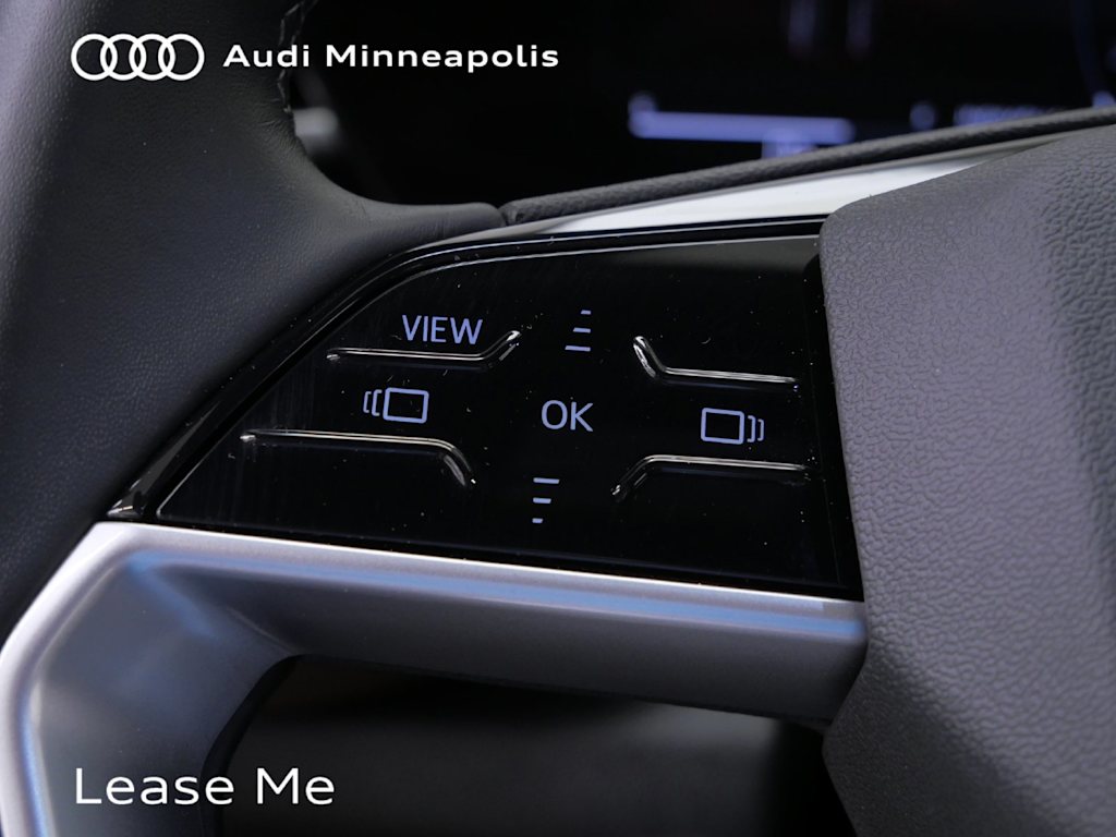 Thumbnail: 2025 Audi Q5 - 22