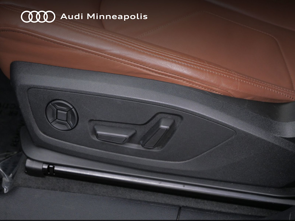 Thumbnail: 2023 Audi Q3 - 15