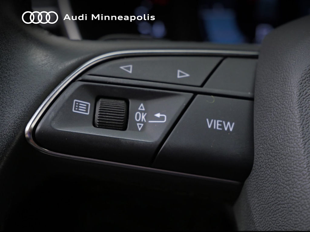 Thumbnail: 2023 Audi Q3 - 20