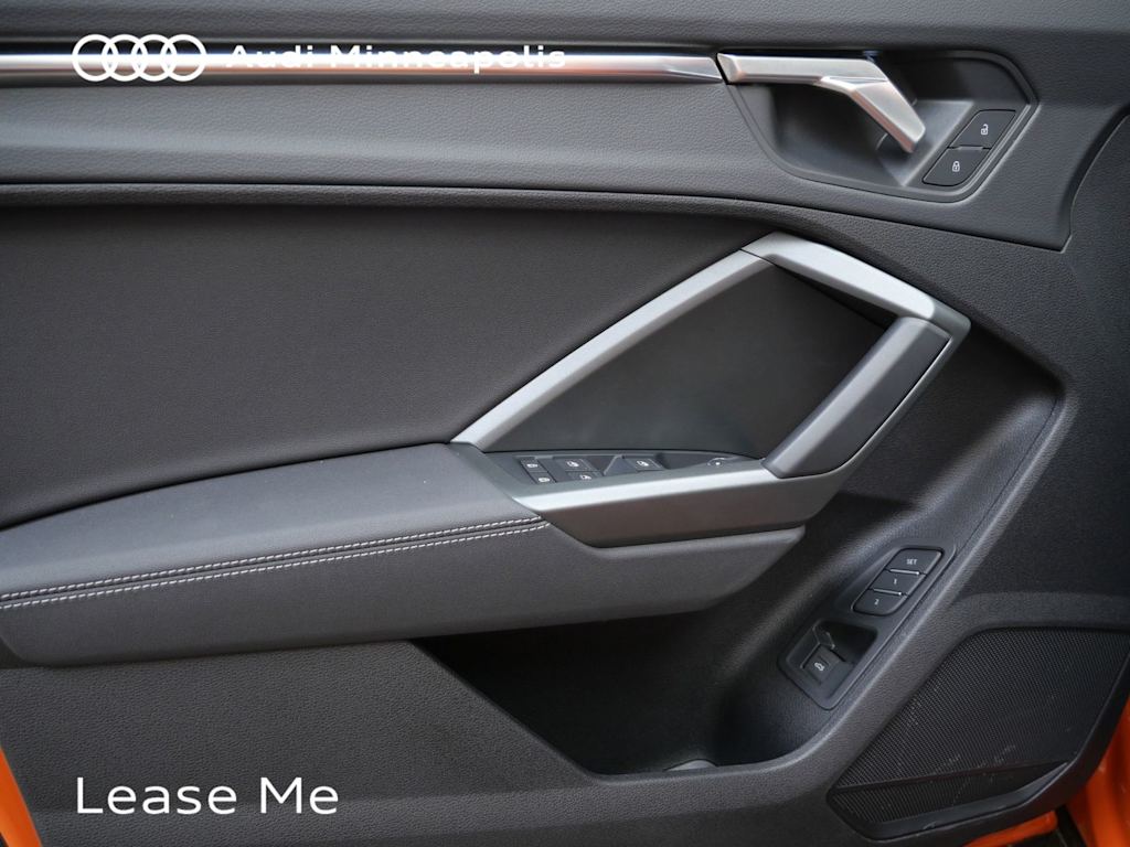 Thumbnail: 2025 Audi Q3 - 16